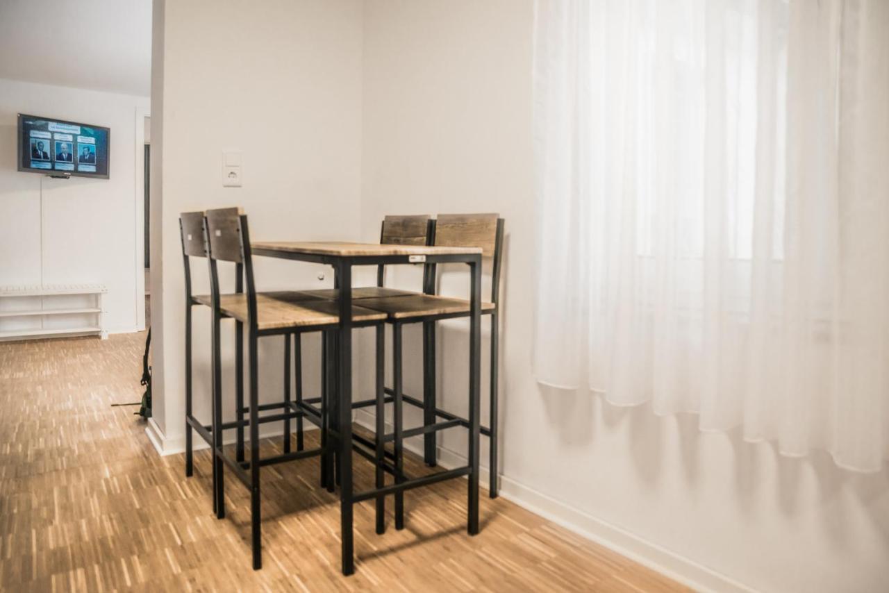 Altstadt Apartment Alisa Dusseldorf Bagian luar foto